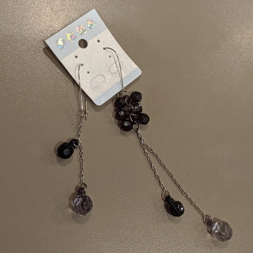 🦄2 for $15🦄 New - Mismatch Earrings